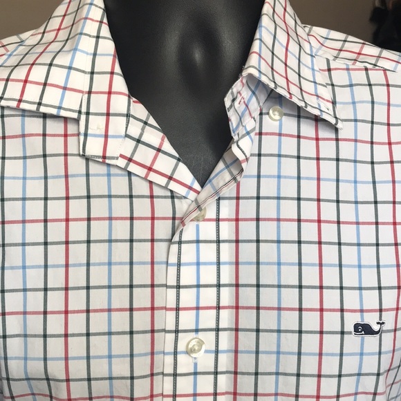 🚨B2G1 VINEYARD VINES  Blue Red Green Button Up Shirt - Picture 1 of 4